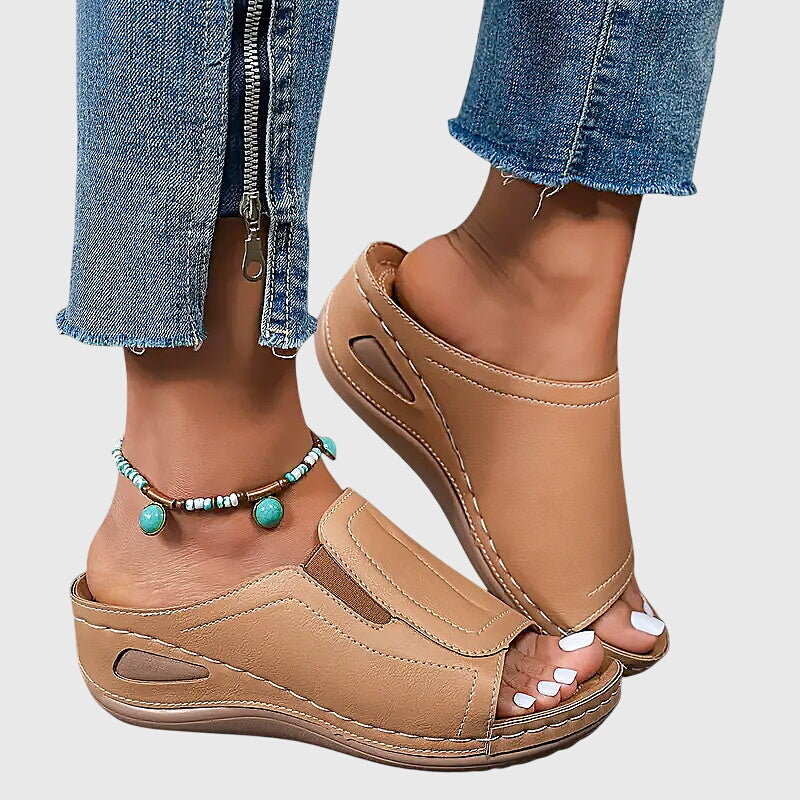 Wardrobebright | Aretha Sandals