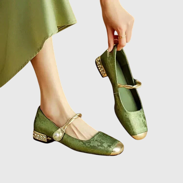 Wardrobebright | Cilia Sandals