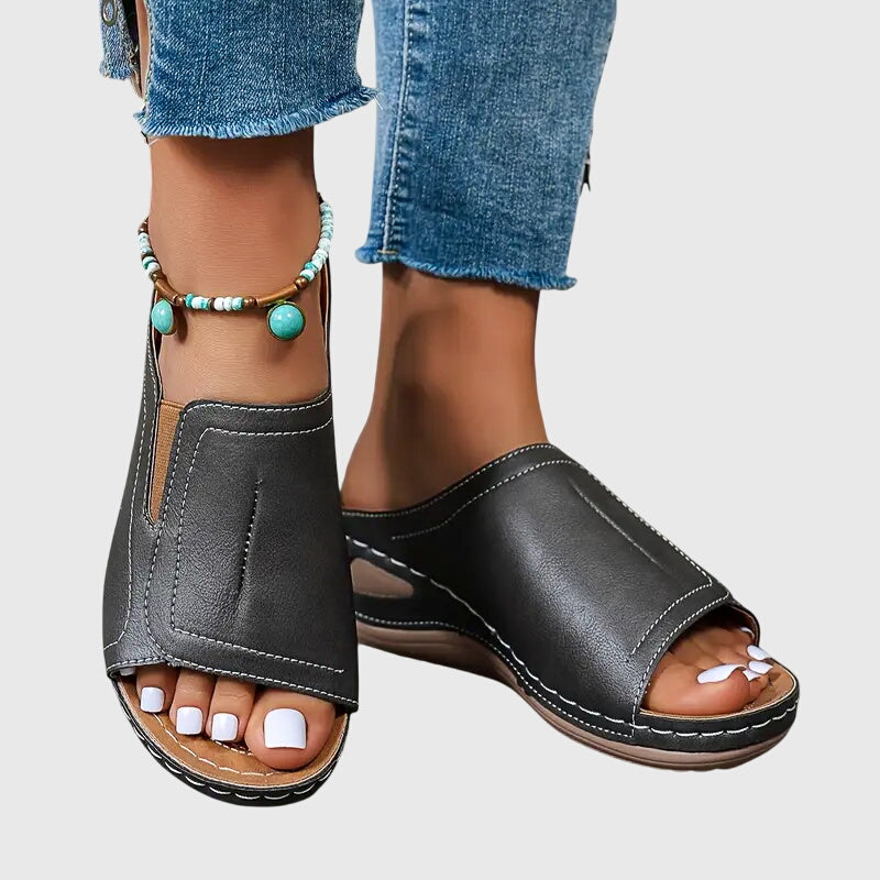 Wardrobebright | Aretha Sandals