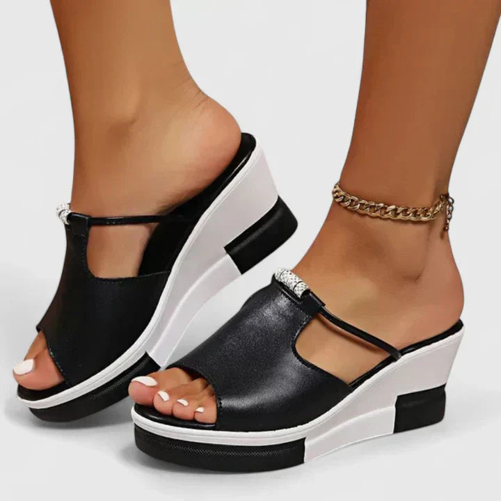 Wardrobebright | Florine Sandals