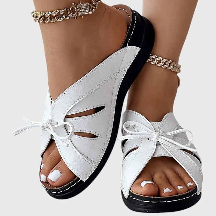 Wardrobebright | Elsinia Sandals