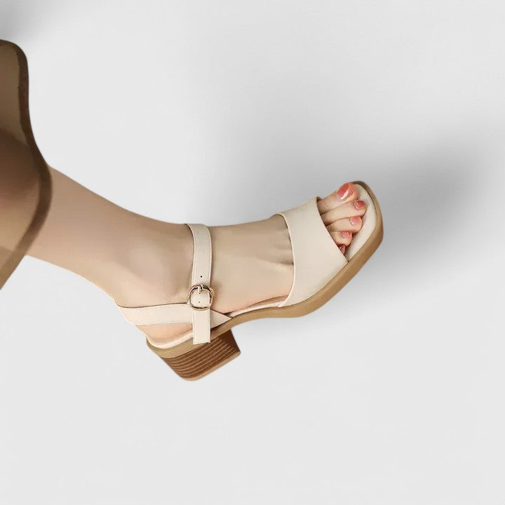 Wardrobebright | Calyssa Sandals