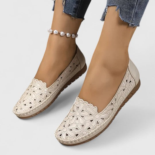 Wardrobebright | Riva Sandals