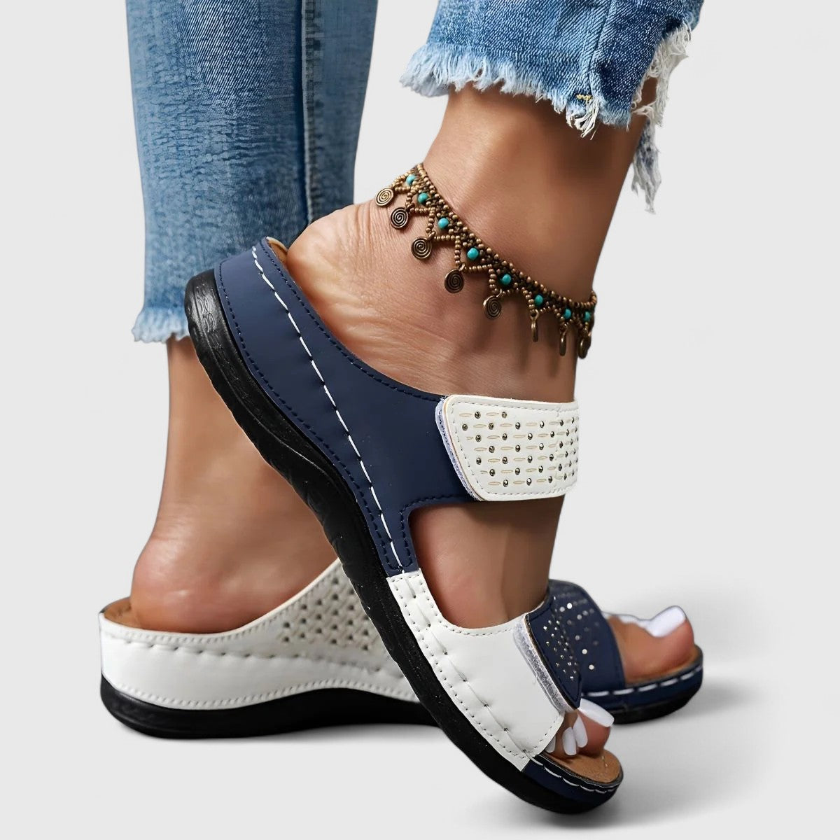 Wardrobebright | Karyssa Sandals