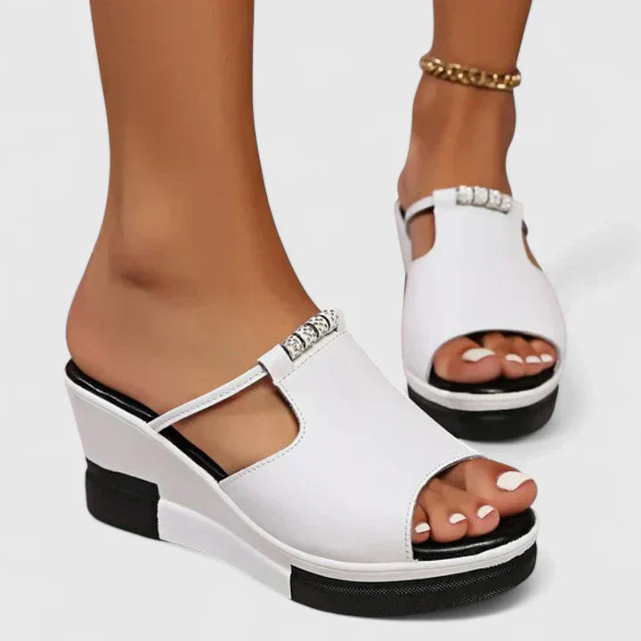 Wardrobebright | Florine Sandals