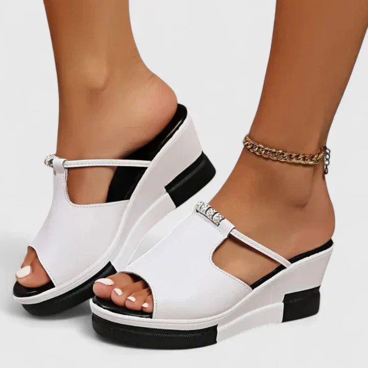 Wardrobebright | Florine Sandals