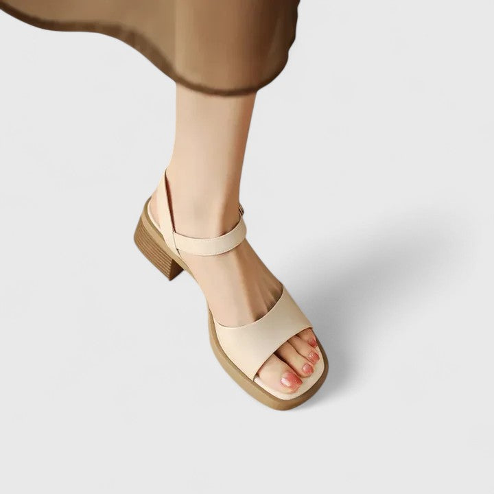 Wardrobebright | Calyssa Sandals