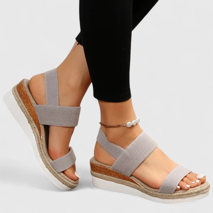 Wardrobebright | Merrell Sandals