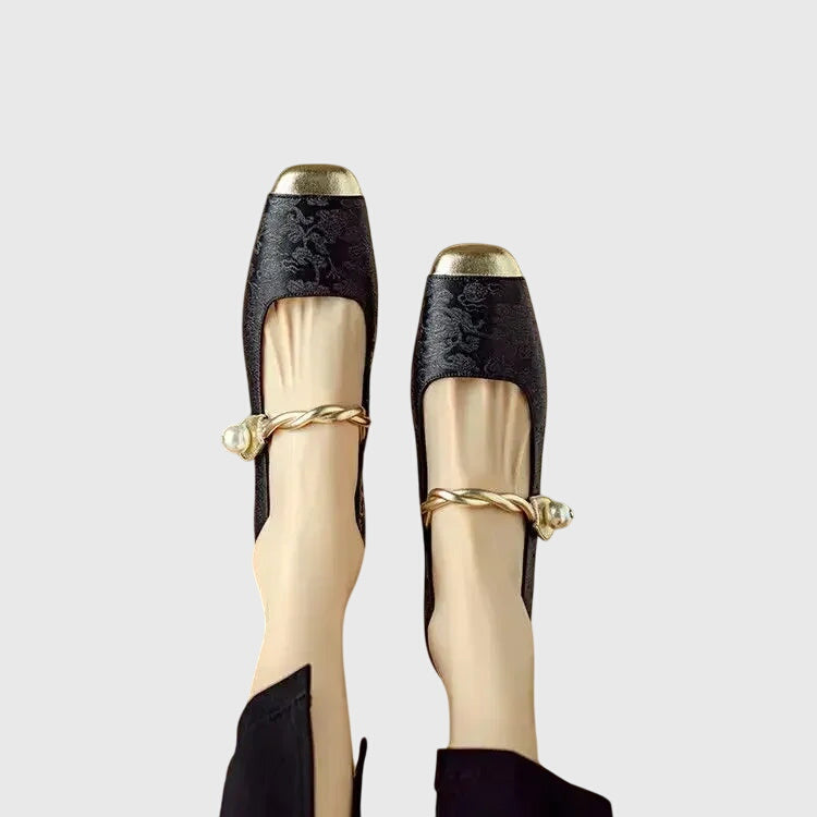 Wardrobebright | Cilia Sandals